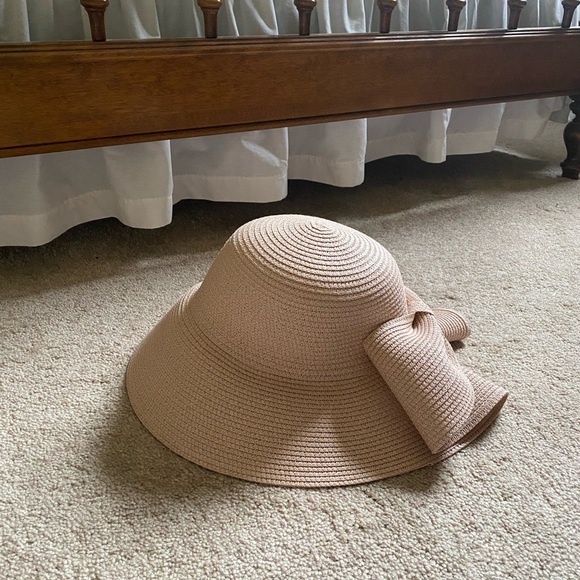 Blush straw hat - Picture 2 of 4